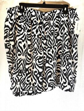 2/$20 Nwt SOHO APPAREL 2X Abstract Print Shorts